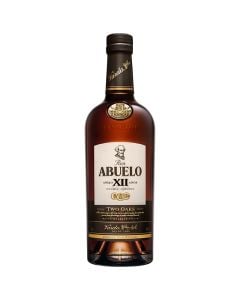 Ron Abuelo Two Oaks gift box rum 70 cl