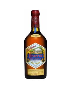 José Cuervo Reserva de la Familia Extra Añejo wooden gift box 70 cl