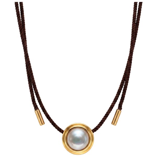 Majorica Gold-plated silver pendant with 14 mm oval pearl brown necklace