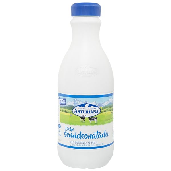 Semi-skimmed milk Central Lechera Asturiana bottle 1,5 l