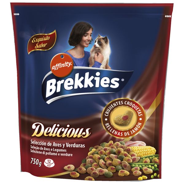 Cat food Brekkies delicius chicken bag 900 g