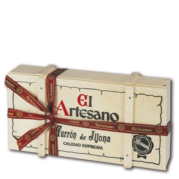 Jjijona nougat El Artesano supreme quality wooden trunk 200 g